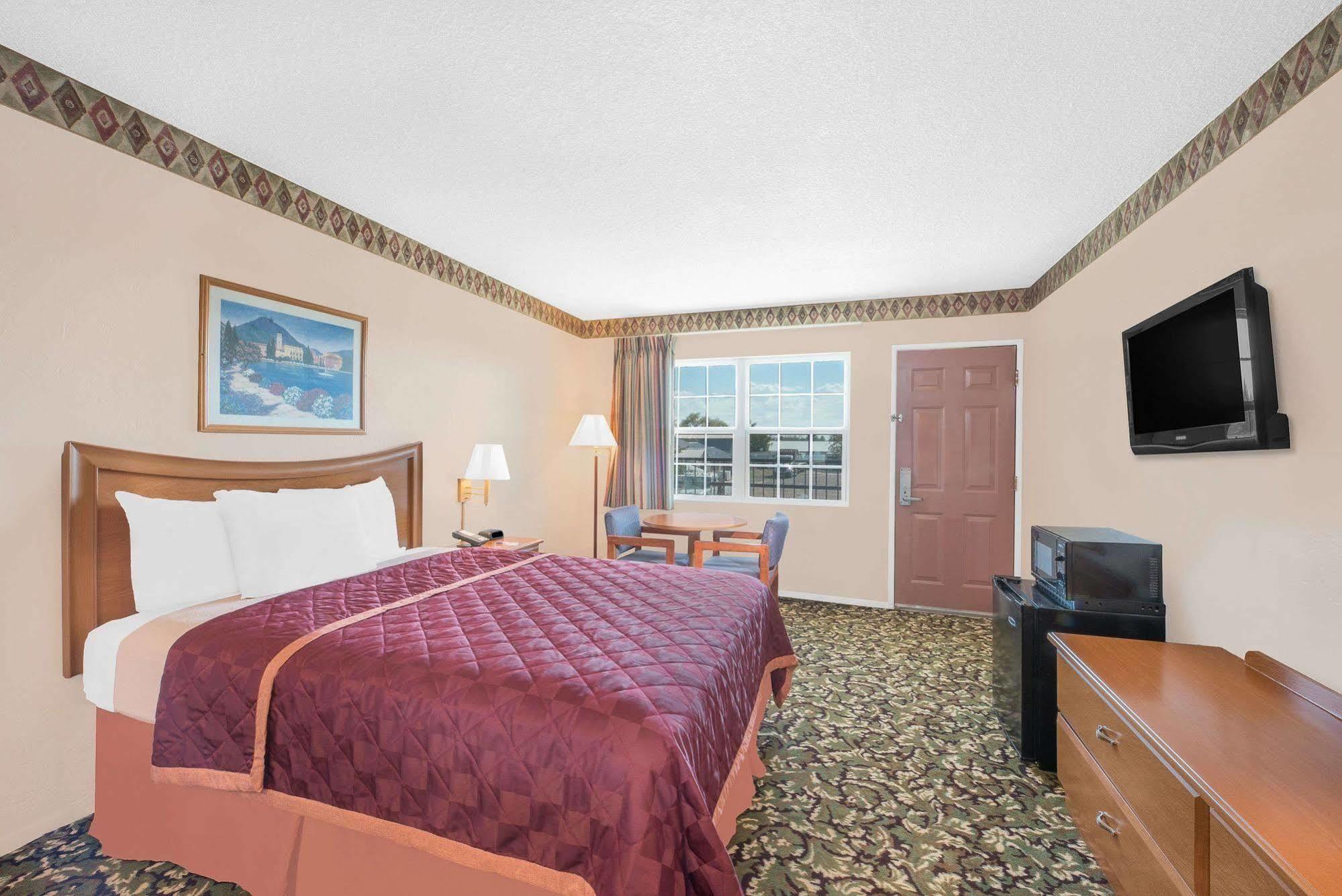 Knights Inn & Suites Pecos Exterior foto